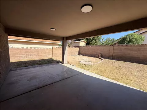 Exterior - 3804 E Packard Ave, Kingman, AZ 86409 photo 3 of 6
