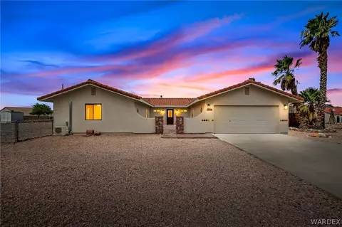 4088 Mercer Rd, Bullhead City, AZ 86429