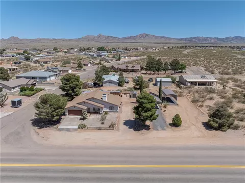9109 N Concho Dr, Kingman, AZ 86401