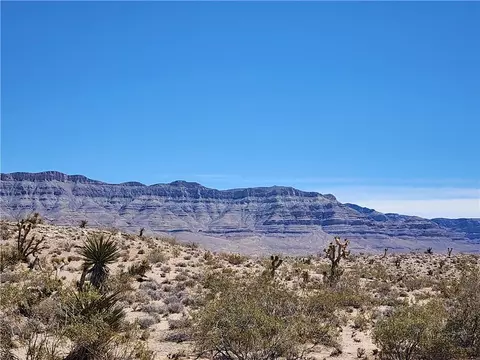 30804 N Escalante Blvd, Meadview, AZ 86444