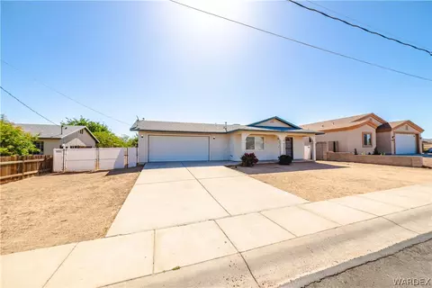 3232 N Clark St, Kingman, AZ 86401