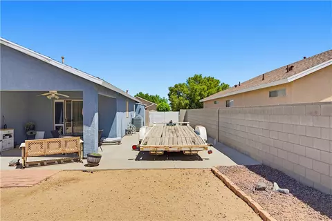 Exterior - 3920 E Potter Ave, Kingman, AZ 86409 photo 7 of 7