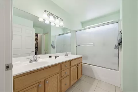 Bath - 3920 E Potter Ave, Kingman, AZ 86409 photo 1 of 2