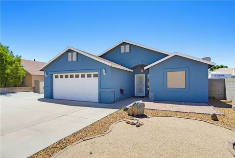 Exterior - 3920 E Potter Ave, Kingman, AZ 86409 photo 1 of 7
