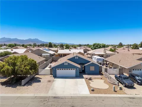 View/Area - 3920 E Potter Ave, Kingman, AZ 86409 photo 2 of 7
