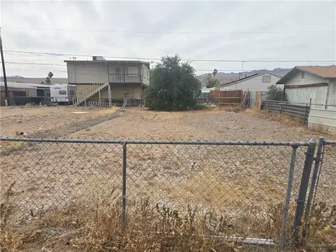 1855 Montclair Dr, Bullhead City, AZ 86442