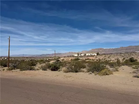 30634 N Escalante Blvd, Meadview, AZ 86444