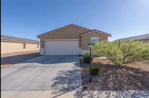 Exterior - 3547 E Andrea Dr, Kingman, AZ 86409 photo 2 of 7