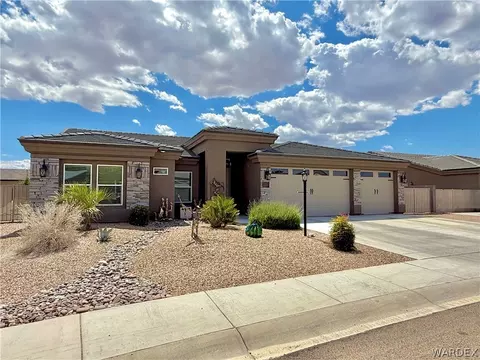 2214 Dollarhide Dr, Kingman, AZ 86409 photo 1