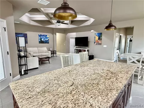 Kitchen - 2214 Dollarhide Dr, Kingman, AZ 86409 photo 2 of 6