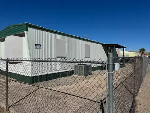 339 Thunderbird Ln, Bullhead City, AZ 86442