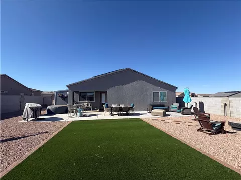 Exterior - 3458 E Cane Dr, Kingman, AZ 86409 photo 3 of 6