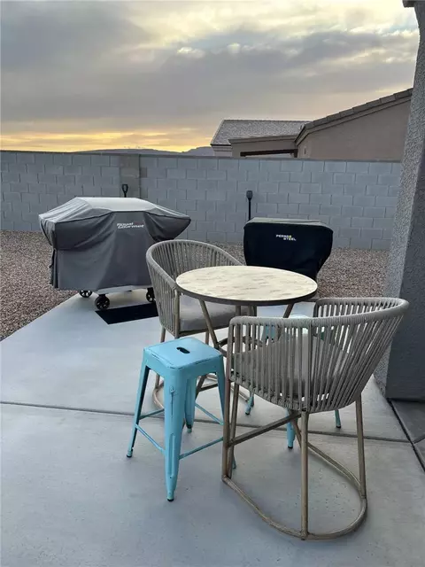 Exterior - 3458 E Cane Dr, Kingman, AZ 86409 photo 6 of 6