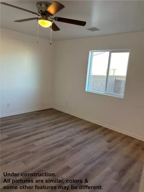 Bedroom - 985 Berk Ave, Kingman, AZ 86409 photo 3 of 4