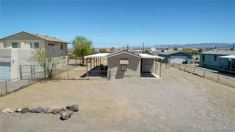5295 El Mirage Dr, Topock, AZ 86436 photo 2