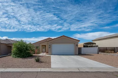 3302 E Rusty Spur Ave, Kingman, AZ 86409