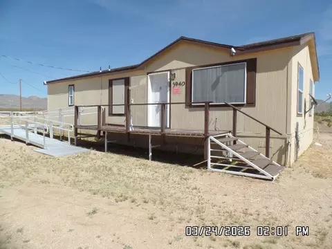 3940 N Avra Rd, Golden Valley, AZ 86413
