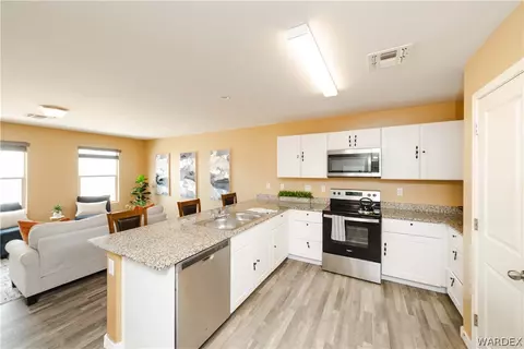 Kitchen - 3671 E Koval Dr, Kingman, AZ 86409 photo 2 of 3