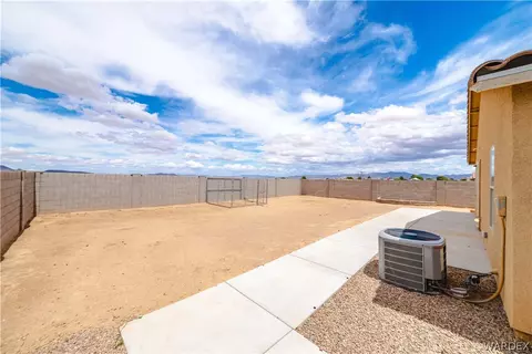 Exterior - 3671 E Koval Dr, Kingman, AZ 86409 photo 11 of 23