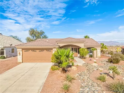 6117 S Lago Grande Dr, Fort Mohave, AZ 86426