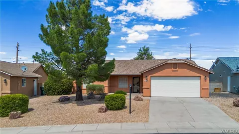 2158 Ranch Rd, Kingman, AZ 86401