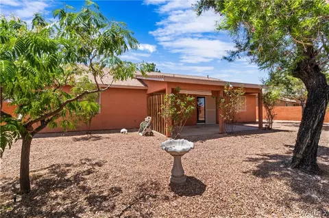Exterior - 2158 Ranch Rd, Kingman, AZ 86401 photo 1 of 9