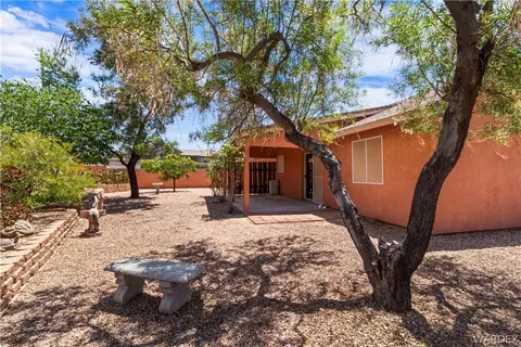 Exterior - 2158 Ranch Rd, Kingman, AZ 86401 photo 5 of 9