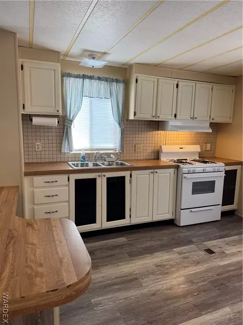 2935 E Northfield Ave, Kingman, AZ 86409 photo 6