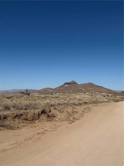 331-34 E 101 E Calle Parral Dr, Kingman, AZ 86401 photo 2