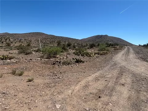 000 N Ramer Rdg, Kingman, AZ 86401
