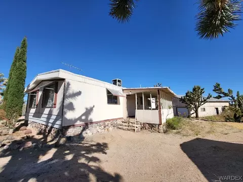 26275 N Apple Dr, Meadview, AZ 86444