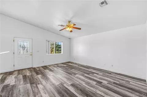 Living - 3271 E Ames Ave, Kingman, AZ 86409 photo 1 of 2