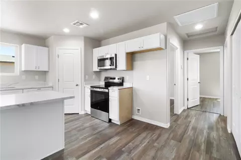 Entry Way - 3734 E Thompson Ave, Kingman, AZ 86409 photo 1 of 1