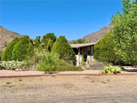 4921 Steinke Dr, Kingman, AZ 86409