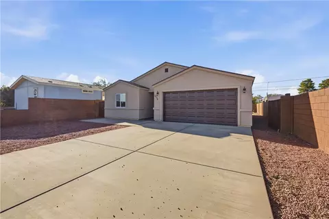 Exterior - 3534 E Thompson Ave, Kingman, AZ 86409 photo 6 of 6