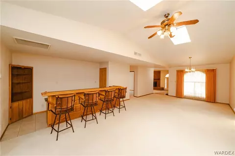 Living - 2100 E Valley View Rd, Kingman, AZ 86409 photo 5 of 11