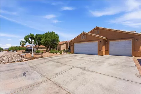 2942 N Jerome St, Kingman, AZ 86401