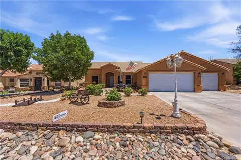 2942 N Jerome St, Kingman, AZ 86401