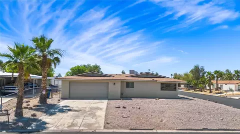 604 Roadrunner Dr, Bullhead City, AZ 86442