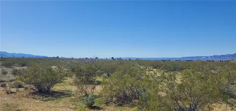 00 W Aqua Fria Dr, Golden Valley, AZ 86413