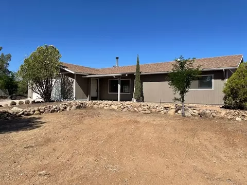 6365 N Valley View Ct, Kingman, AZ 86409