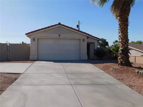 3330 Tomahawk Dr, Lake Havasu City, AZ 86406