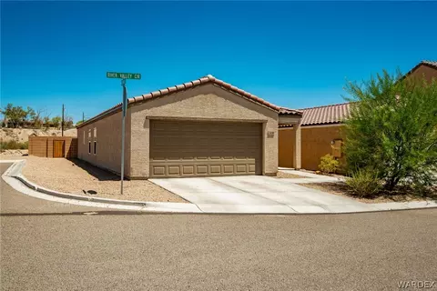 2430 River Valley Cir, Bullhead City, AZ 86442