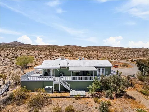 1442 W Echo Dr, Meadview, AZ 86444