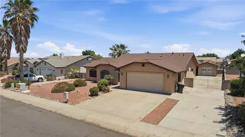 3918 N Eagle Rock Rd, Kingman, AZ 86409