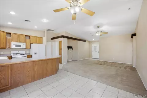 3918 N Eagle Rock Rd, Kingman, AZ 86409 photo 5