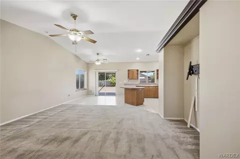 3918 N Eagle Rock Rd, Kingman, AZ 86409 photo 4