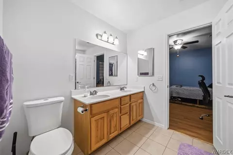 Bath - 3063 Mallory Loop, Kingman, AZ 86401 photo 3 of 4