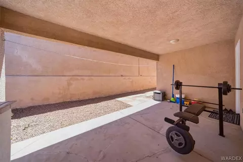Exterior - 3063 Mallory Loop, Kingman, AZ 86401 photo 5 of 8