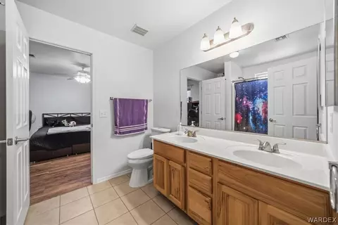 Bath - 3063 Mallory Loop, Kingman, AZ 86401 photo 4 of 4